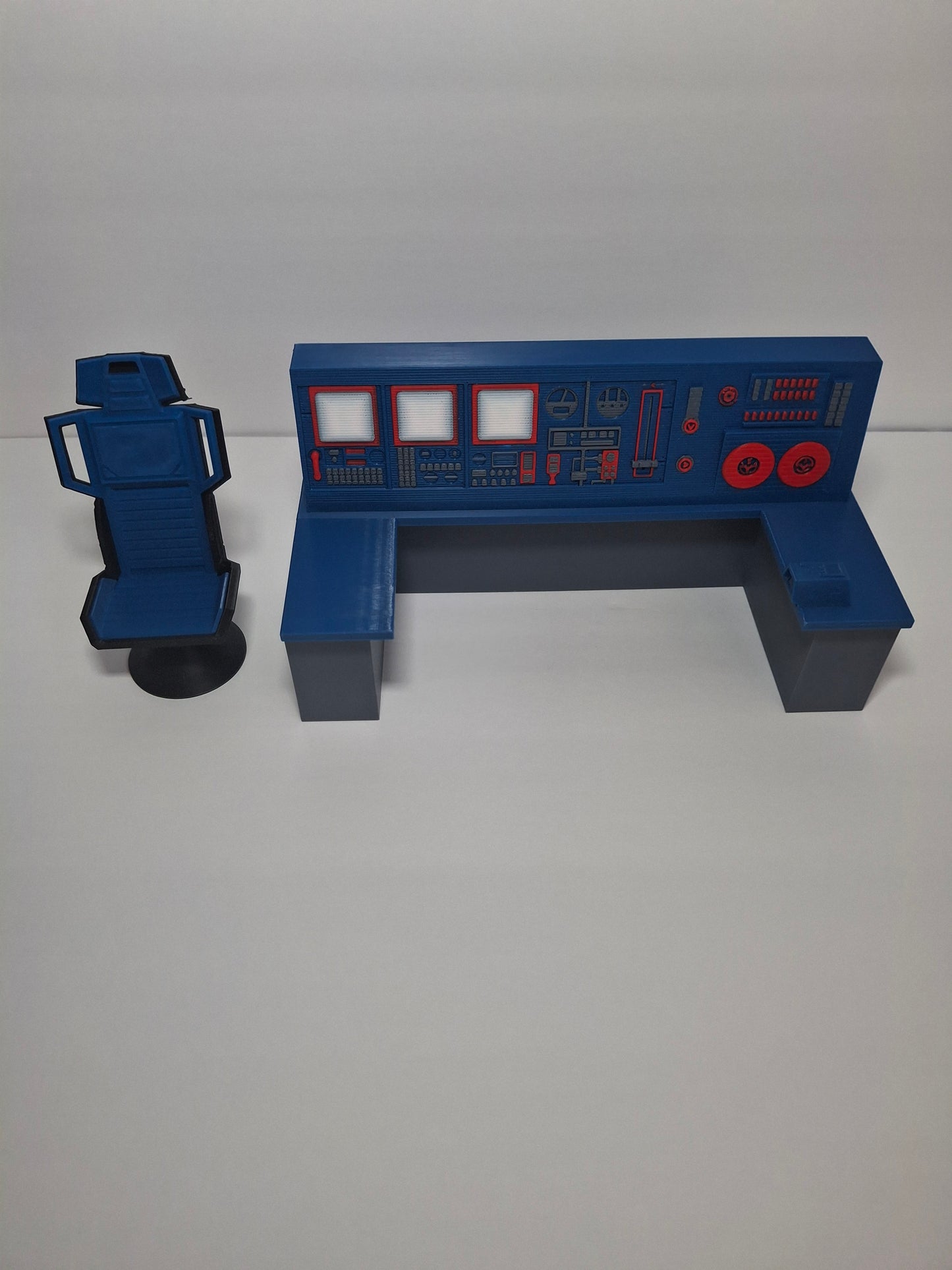 Computer Console 1/12 scale for action figure photography GI Joe Classified Cosmic Legions Valaverse Star Wars Monster Force Marvel Legends Mezco Cobra Blue