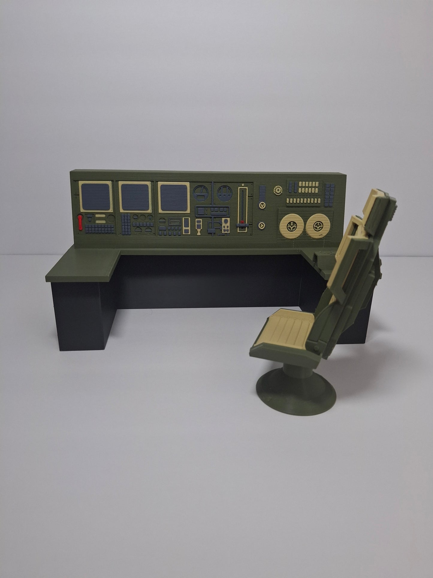 Computer Console 1/12 scale for action figure photography GI Joe Classified Cosmic Legions Valaverse Star Wars Monster Force Marvel Legends Mezco Olive Khaki